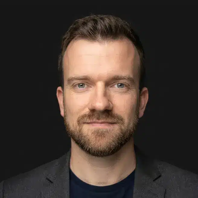 A portrait shot of Dennis Quast, founder of Tailored Tactiqs.